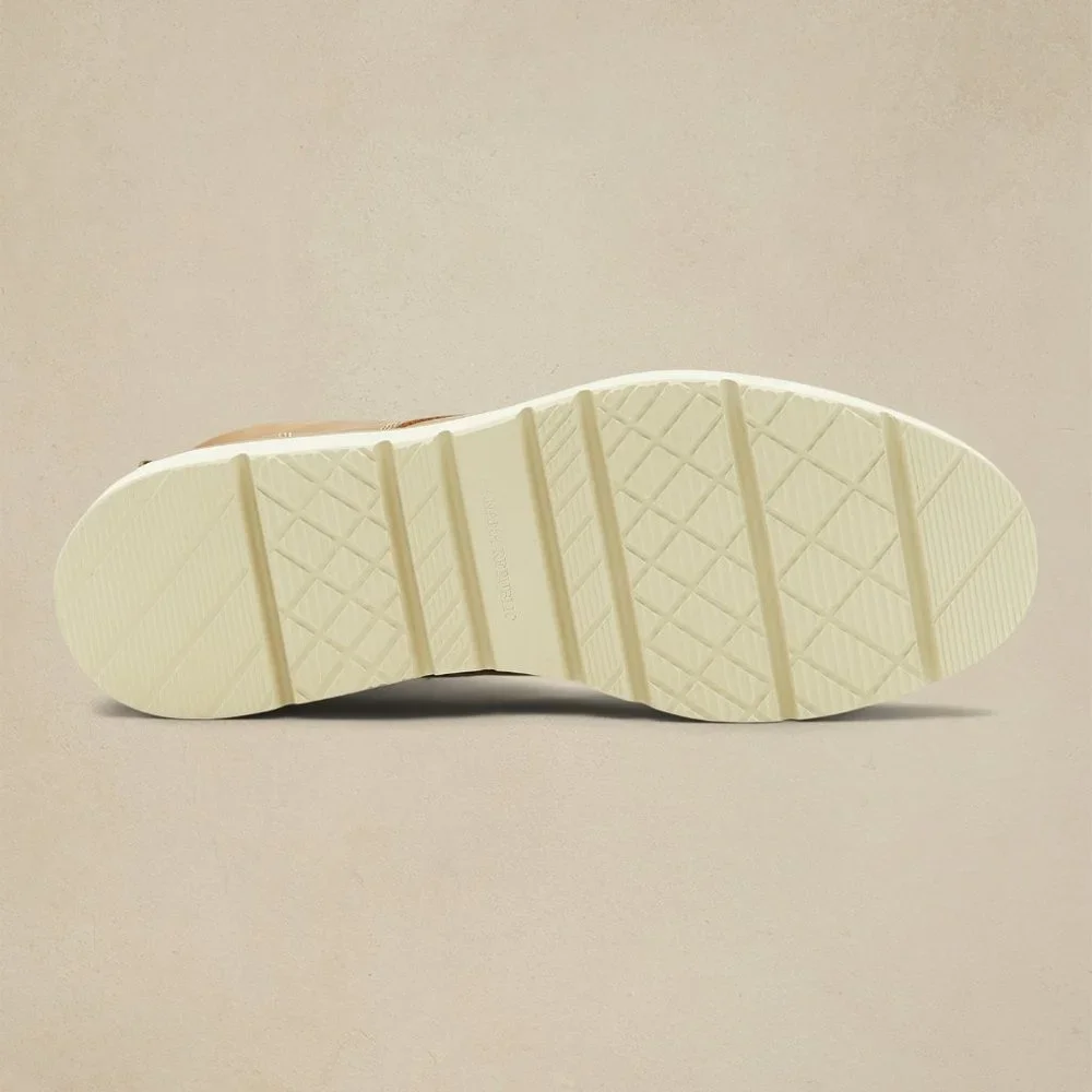 Banana Republic true utilitarian